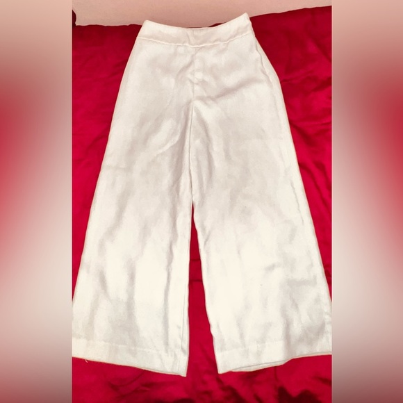 Express White Cropped Culottes - Picture 2 of 9